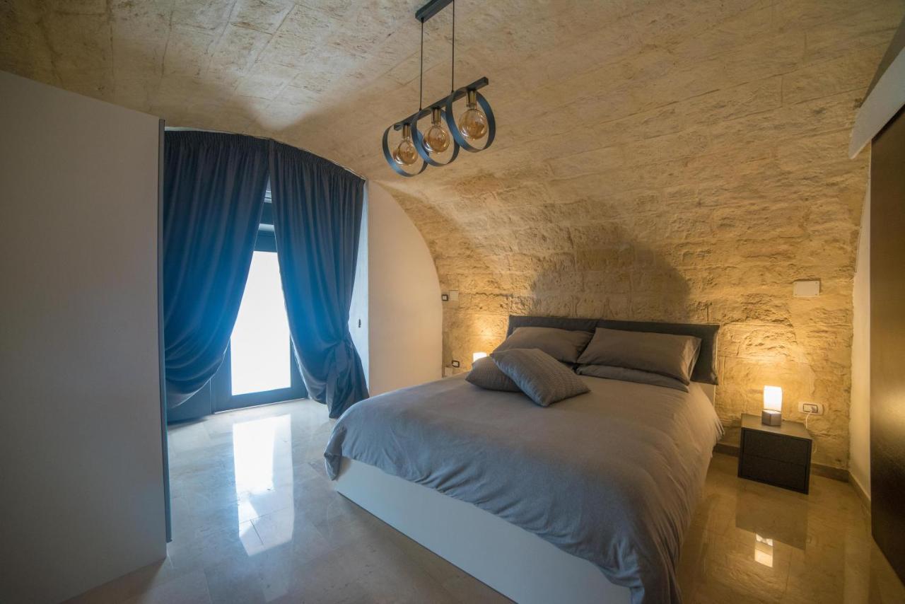 A Due Passi Dal Mare Hotel Trani Exterior photo